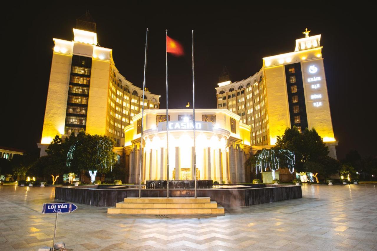 Hong Van Grand Hotel Mong Cai ภายนอก รูปภาพ